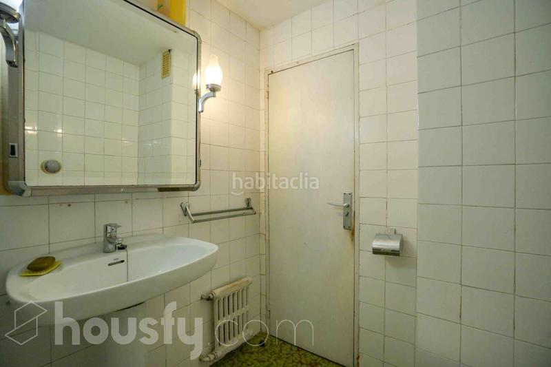 Foto c0c4e8d8-96c1-4451-b5e3-e1b4253e6aa2. Etagenwohnung mit heizung in Peñagrande Madrid
