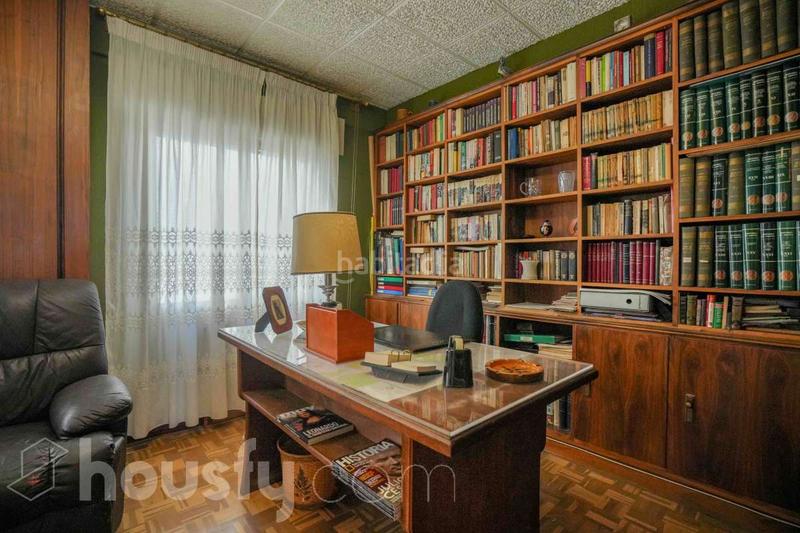 Foto 2ffbd074-31fd-43d6-88d1-e977219b7467. Piso en cl. isla de arosa . en Peñagrande Madrid