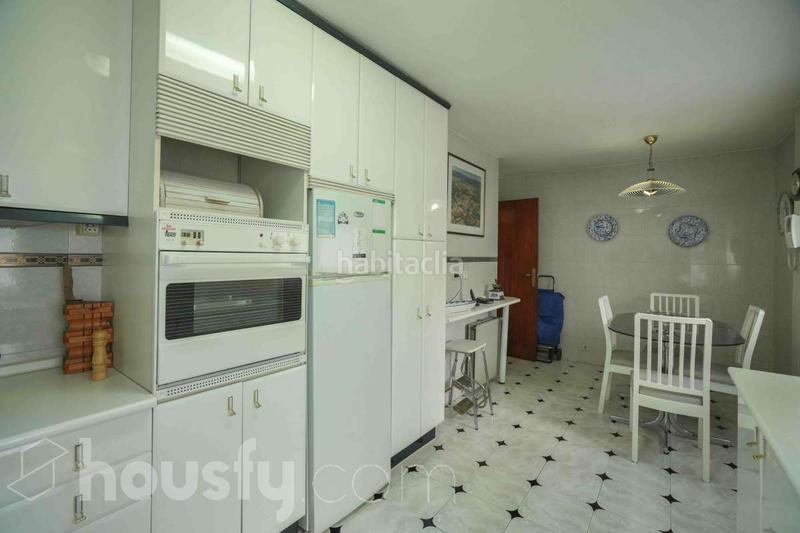 Foto 6346c914-7b25-4944-8e5a-57a44a5d40b0. Piso en cl. isla de arosa . en Peñagrande Madrid