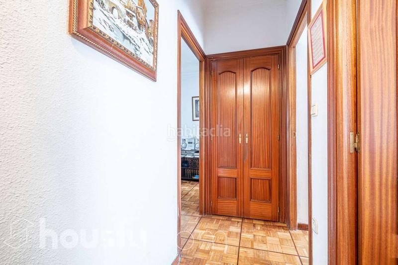 Foto 46546495-d942-48fc-95b7-07c89a5cde36. Appartement dans cl. sánchez preciado . dans Valdezarza Madrid
