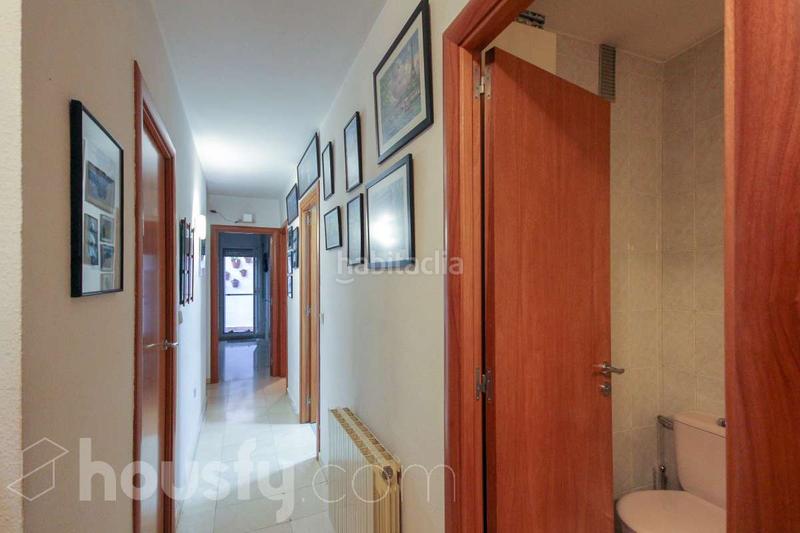 Foto 5c8e756e-7d50-45e2-808b-90bbfa744f49. Etagenwohnung in carrer de santa eulàlia . in La Serreta Rubí