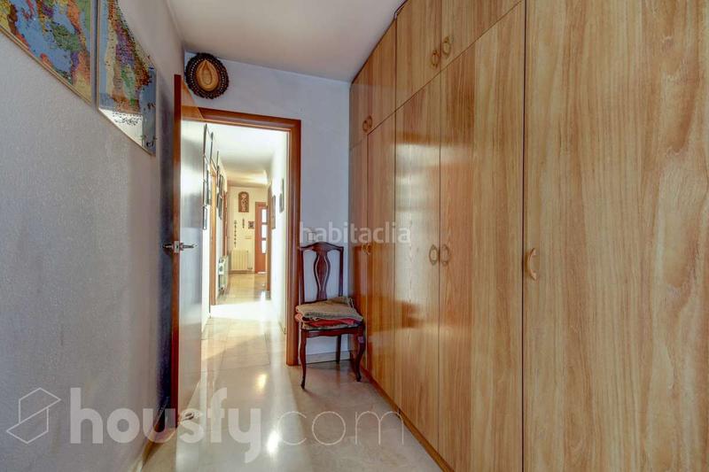 Foto bbc36e55-5b6f-49fa-bfc2-96314727434f. Piso en carrer de santa eulàlia . en La Serreta Rubí