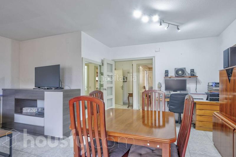 Foto 86470d44-011a-4b4f-903d-b79d1fc3e1ab. Casa adosada en carrer del berguedà . en Progrés Rubí