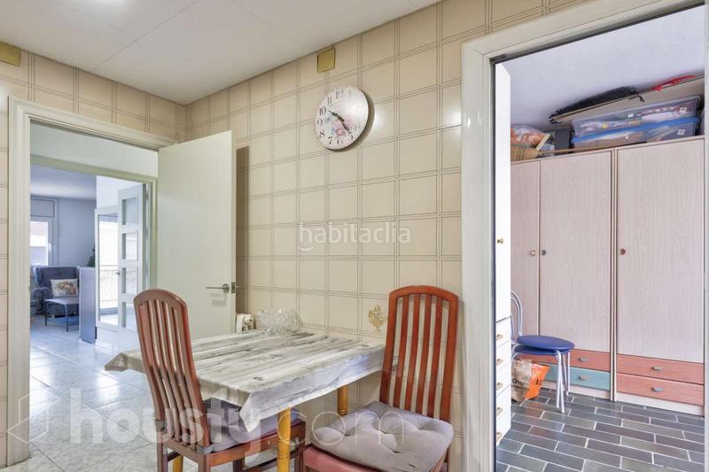 Foto f973bc36-61e3-474e-acfe-a43df8792be9. Casa adosada en carrer del berguedà . en Progrés Rubí