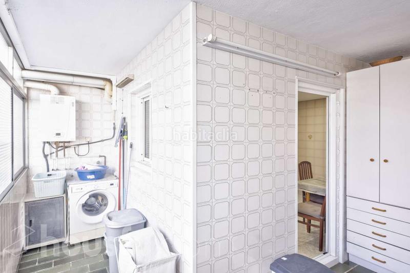 Foto 5e22f026-1f6a-463b-85a8-3197e7b9853a. Casa adossada a carrer del berguedà . a Progrés Rubí