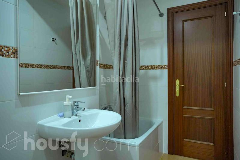 Foto 4b99cc5c-8f65-492c-a354-c34aa64ed0cb. Appartement dans calle de toledo . dans Embajadores-Lavapiés Madrid