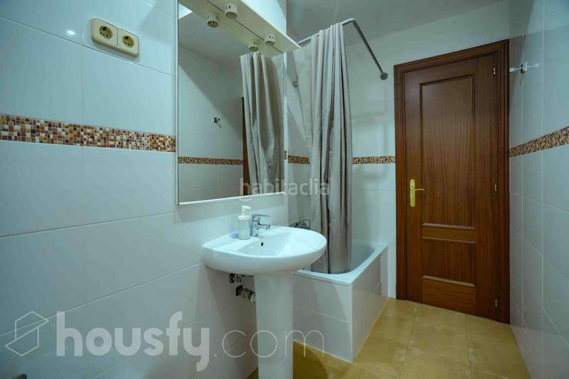 Foto 79cc0799-b5d2-4850-aec8-70c23ca5b3d1. Appartement dans calle de toledo . dans Embajadores-Lavapiés Madrid