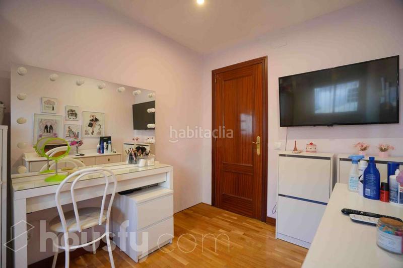 Foto 7fe1084c-aa79-4ce9-8f9d-0ab4820f86e3. Appartement dans calle de toledo . dans Embajadores-Lavapiés Madrid