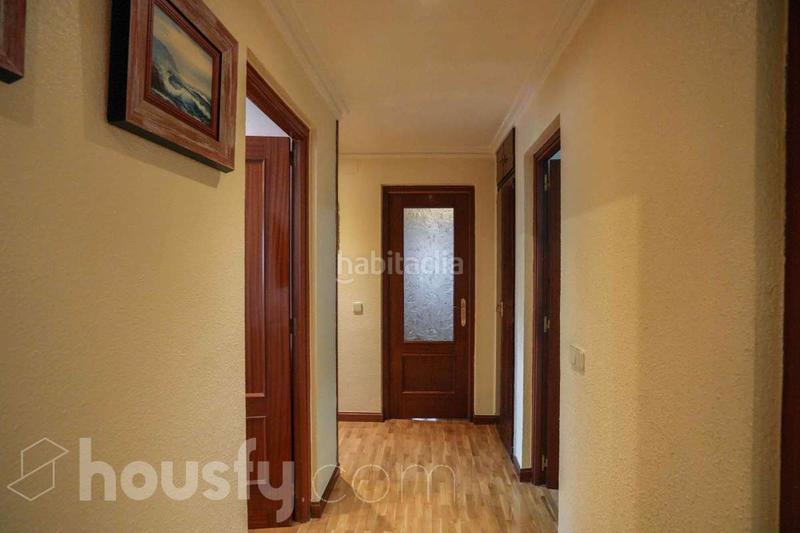 Foto 0a8cde42-451f-4e54-836c-104f844d58d4. Piso en calle de toledo . en Embajadores-Lavapiés Madrid