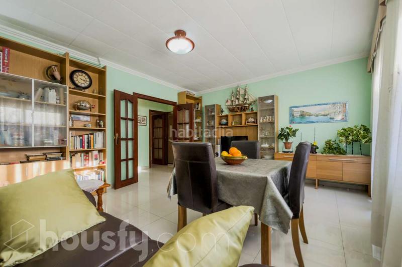 Foto 08bf4a12-8f4b-4d44-be9e-1909626f2277. Piso en cl saragossa . en Progrés - Pep Ventura Badalona