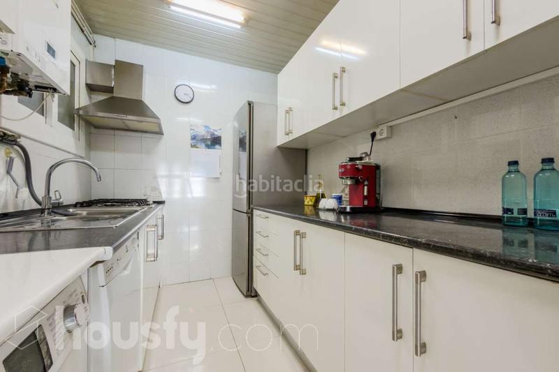 Foto 55a2cdc1-c49a-4b01-a5c9-a60aac64270c. Piso en cl saragossa . en Progrés - Pep Ventura Badalona