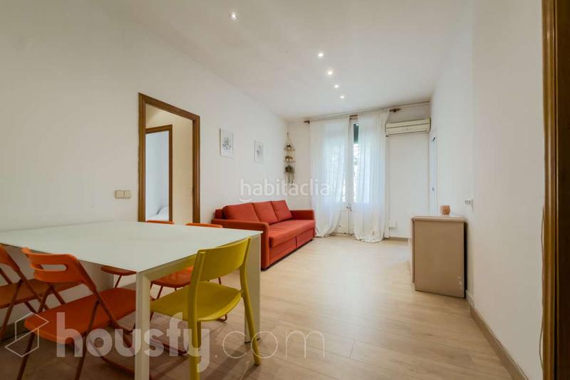 Foto 4d47fd98-8d76-415e-98d4-5257fcf2f1a2. Appartement dans carrer del rosselló . dans Dreta de l´Eixample Barcelona