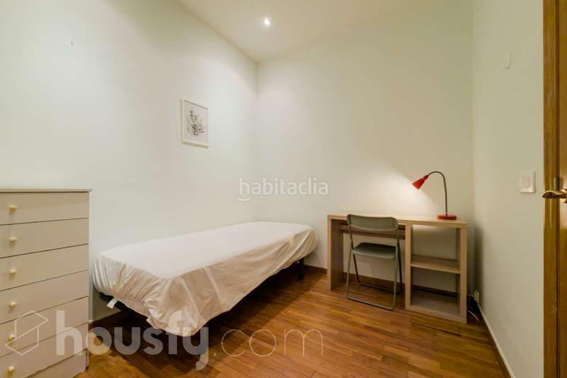 Foto 33c961e1-8cbe-46de-9601-461a37bf6a16. Piso en carrer del rosselló . en Dreta de l´Eixample Barcelona