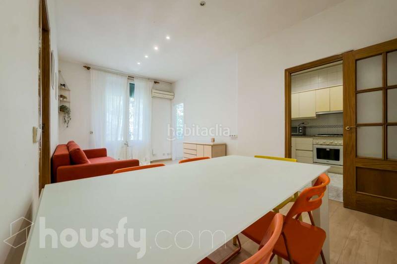 Foto 3e086b5d-1e8d-45f8-aefa-6fe31556b2ec. Piso en carrer del rosselló . en Dreta de l´Eixample Barcelona