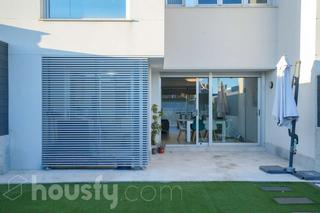 Maison jumelée à Calle tauro .