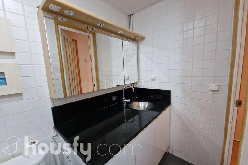 Foto 50d5c597-8c23-4c53-a76d-064d7bd75396. Appartamento in carrer de còrsega . in Sagrada Família Barcelona