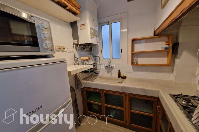 Foto d036ded0-b2d3-49d0-b05d-7455cd095dfe. Etagenwohnung in carrer de còrsega . in Sagrada Família Barcelona