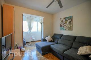 Pis a Avenida de santa eugenia .