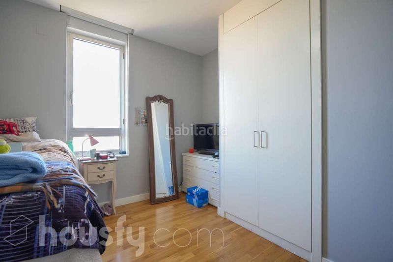 Foto 1a6c3bb3-1872-4606-b4a6-afd692fd1d42. Pis a cl. dulce chacón . a Virgen del Cortijo-Manoteras Madrid