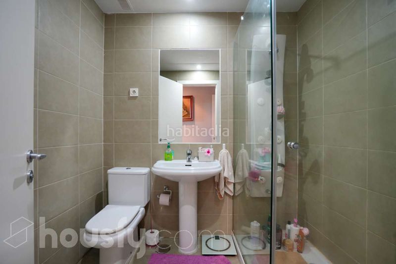 Foto 27f8a8db-6e1e-4e19-82ed-570fabd9f55b. Pis a cl. dulce chacón . a Virgen del Cortijo-Manoteras Madrid