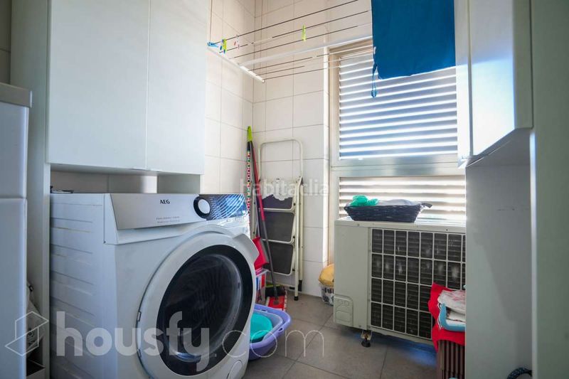 Foto 42e9b87b-e1b5-47cc-8522-ada341efbc32. Pis a cl. dulce chacón . a Virgen del Cortijo-Manoteras Madrid