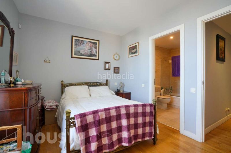 Foto 9338c784-4832-4797-9bb1-56209f7688a3. Pis a cl. dulce chacón . a Virgen del Cortijo-Manoteras Madrid