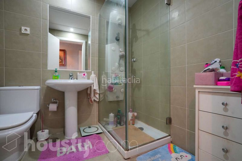 Foto b4d09f87-def8-4c71-a10a-6bcba50bd371. Pis a cl. dulce chacón . a Virgen del Cortijo-Manoteras Madrid