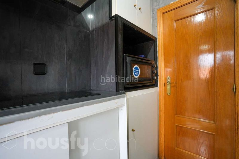 Foto ced6dde6-51a7-4c98-afbb-73ee593d3107. Piso en calle nuestra señora de la soledad . en Buena Vista Madrid