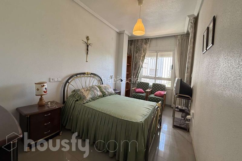 Foto 51bfaaaf-add4-49df-b2bc-2dd76e36cec4. Alquiler casa en calle morunos . en Juan de Borbón Murcia