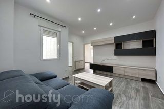 Affitto Appartamento in Calle de vallehermoso .