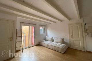 Location Appartement à Carrer de valdés leal .