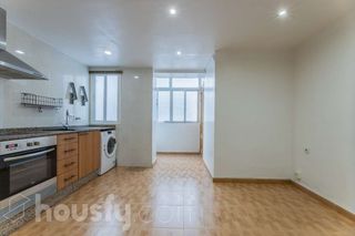 Location Appartement à Carrer del túria .