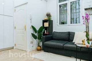 Rent Flat in Calle del álamo .