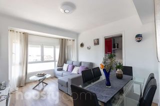 Etagenwohnung  Carrer de francesc vicent garcía .