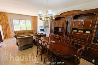 Appartement à CL CARDENAL CISNEROS .