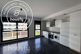 Location Appartement à Avenida de madrid .