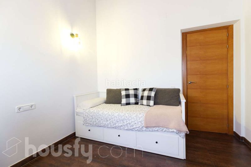 Foto bb019a7f-1e7e-495c-9ef7-7128be00eb37. Casa en carrer de miguel àngel . en Riells i Viabrea