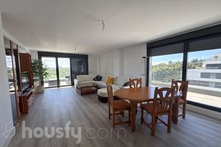 Rent Flat in Calle del concejal ginés meléndez .