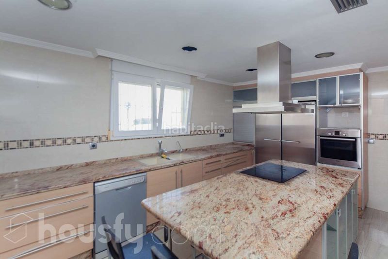 Foto 90ff802b-8565-4db8-a6b1-58ffc0a75af8. Casa a calle sant andreu . a Miramar