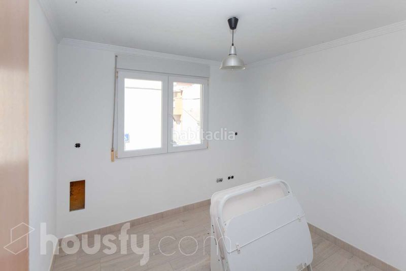 Foto a00fdb31-b0f8-4fd5-aaf7-58976a944188. Casa a calle sant andreu . a Miramar