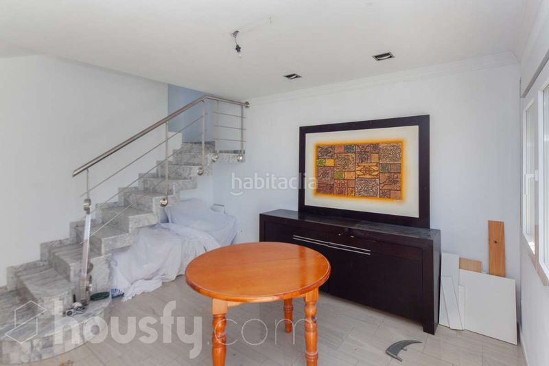 Foto a222415a-d73b-4a14-801b-5b63d97394ee. Casa a calle sant andreu . a Miramar