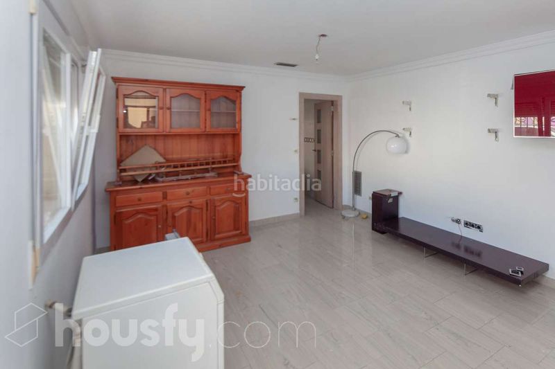 Foto b9e6f5f1-06b2-40af-9927-01258bb038a8. Casa a calle sant andreu . a Miramar