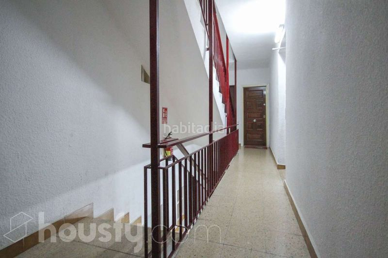 Foto 3f267a97-f752-4043-bd44-e1b800f70ddc. Pis a calle casamada . a Abrera