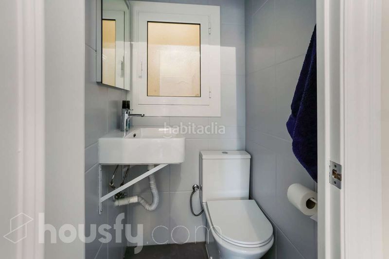 Foto 4143153c-b2f5-431c-9aad-ff22f2b30b62. Pis a calle casamada . a Abrera