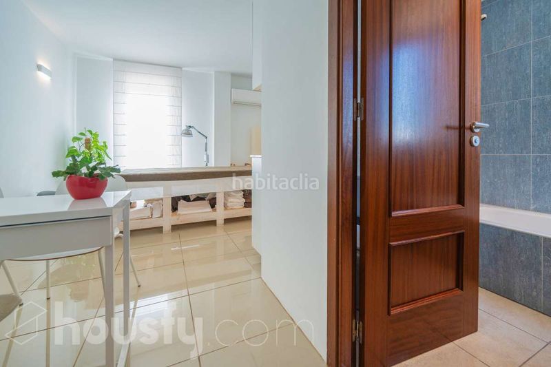 Foto d8d1a822-3c72-47e1-9177-97f1d3bead46. Pis a canaries . a S´Eixample-Can Misses Ibiza