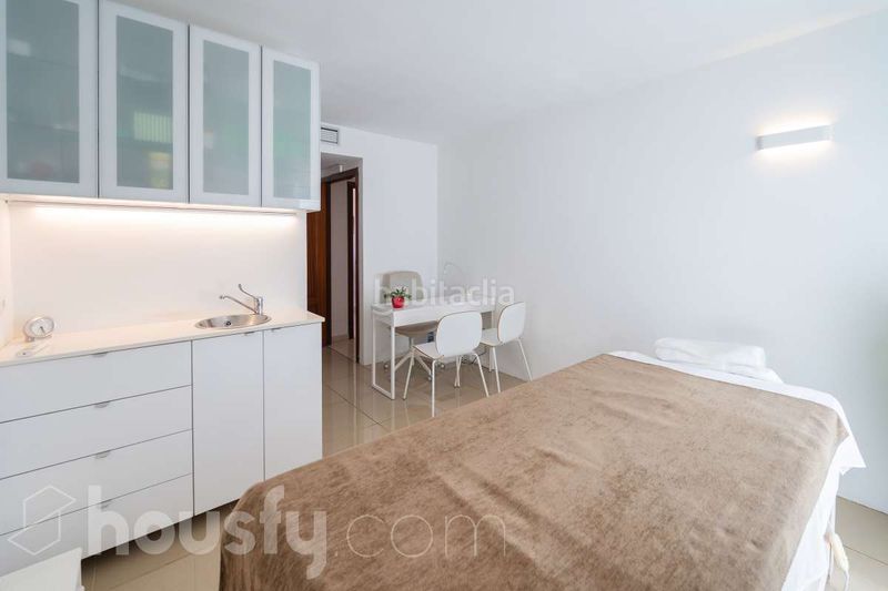 Foto b972fa63-6e7d-477b-99d3-5bc54ebc1f6f. Piso en canaries . en S´Eixample-Can Misses Ibiza