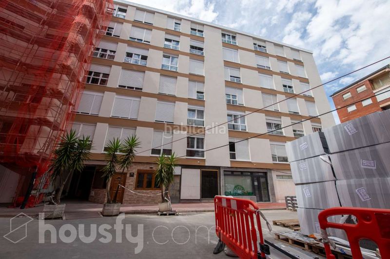 Foto e655d467-e5ae-4be2-a73b-4a167d5c1a70. Piso en calle marqués de la hermida - edificio castilla . en Santander
