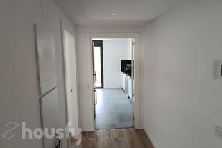 Rent Flat in Carrer las trece rosas .