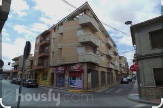 Pis a Calle rey juan carlos i .