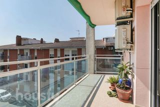 Etagenwohnung in Calle narcis oller .